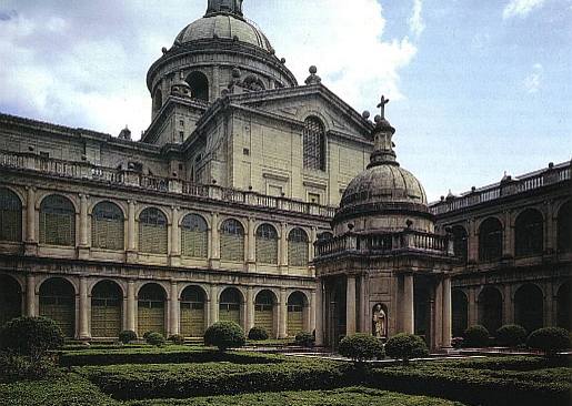 Templete del patio de los Evangelistas